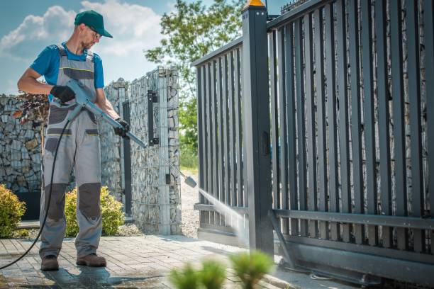 Best Patio and Deck Pressure Washing  in Fruitridge Pocket, CA